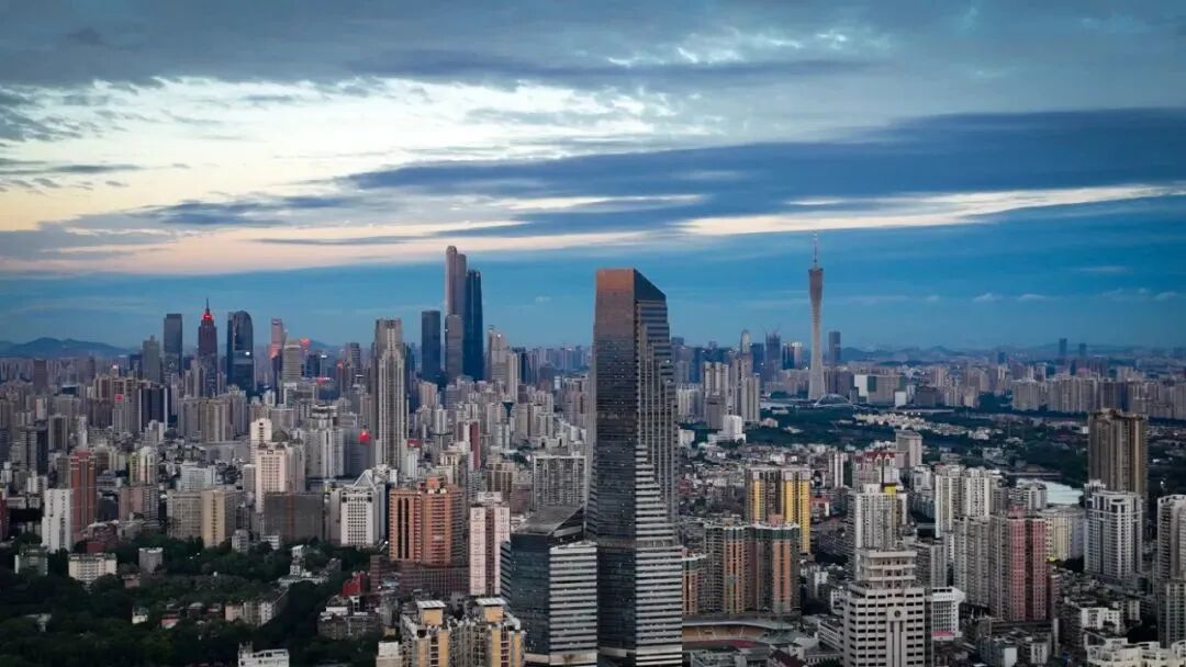 单价10万+？越秀广州城投东园公馆本月开盘！