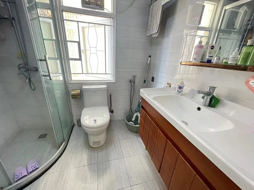 天河北总价690万 | 东方之珠花园，92平三房，通风采光好、业主诚心出售！