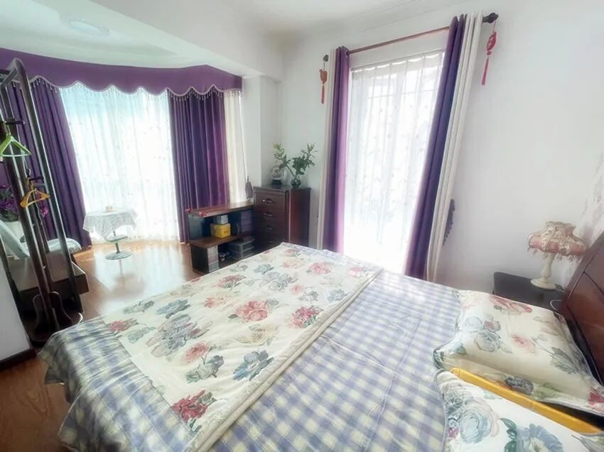 天河北总价690万 | 东方之珠花园，92平三房，通风采光好、业主诚心出售！