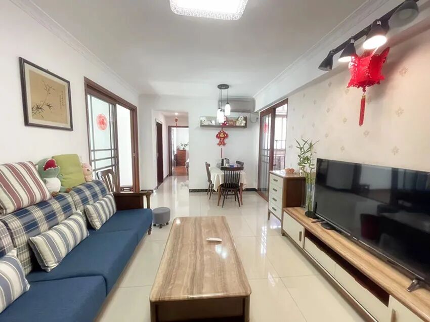 天河北总价690万 | 东方之珠花园，92平三房，通风采光好、业主诚心出售！