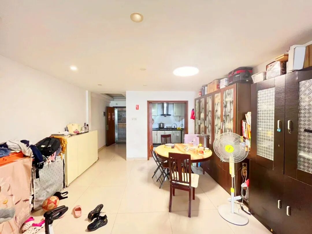 天河北二手房【伊顿18】150平，总价1480万！