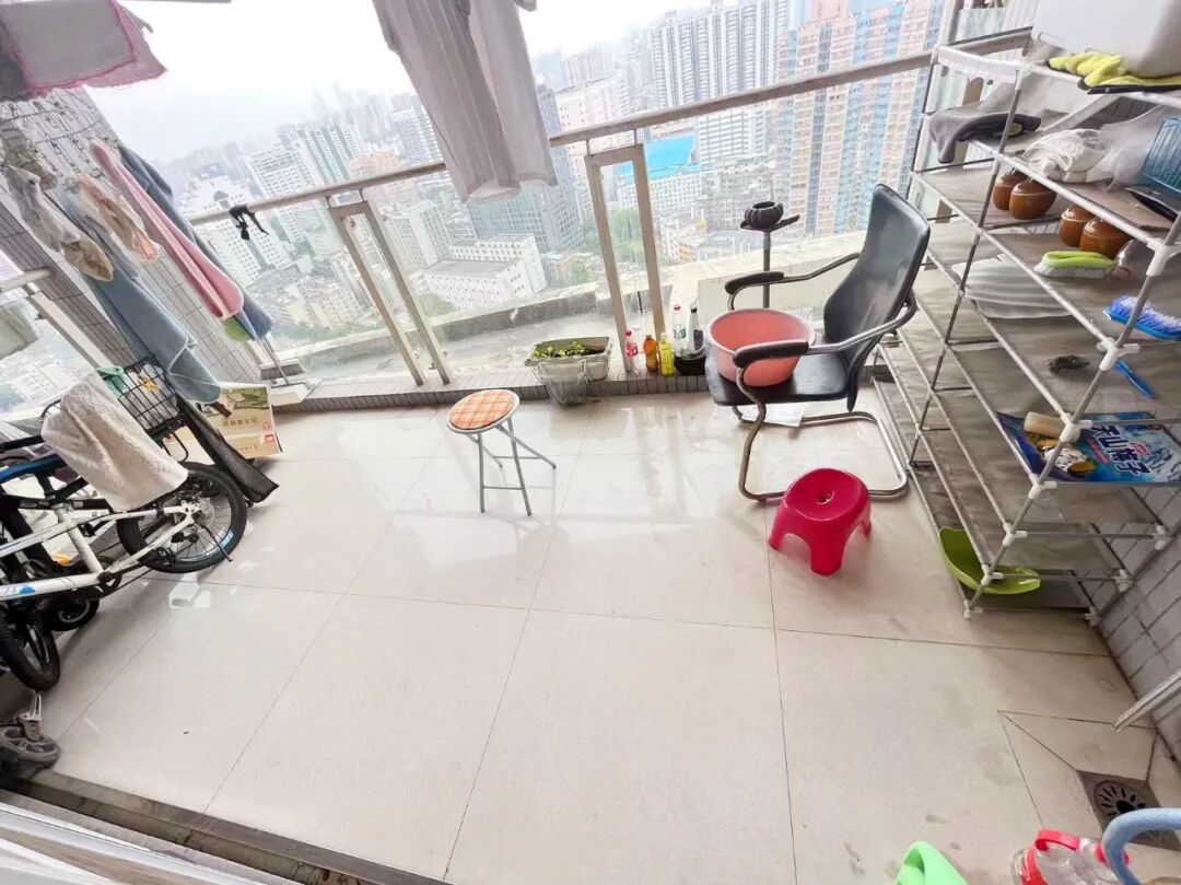 天河北二手房【伊顿18】150平，总价1480万！