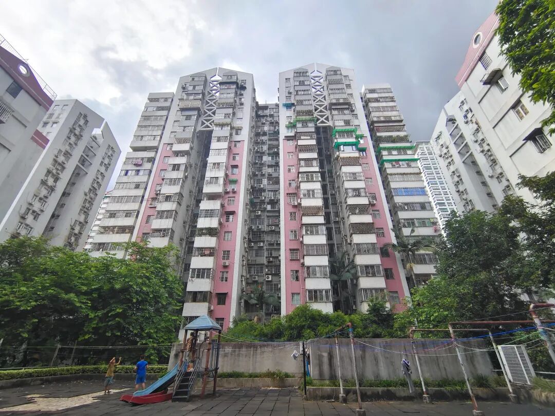 天河北金田花苑，东南向4房2卫，112平方，售868万，龙口西小学+广州中学学位