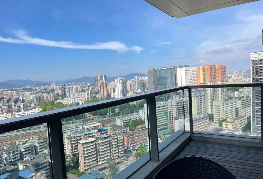 天河北新鸿基峻林，160平方，3房2卫3阳台，单边位通风采光好，售2380万!