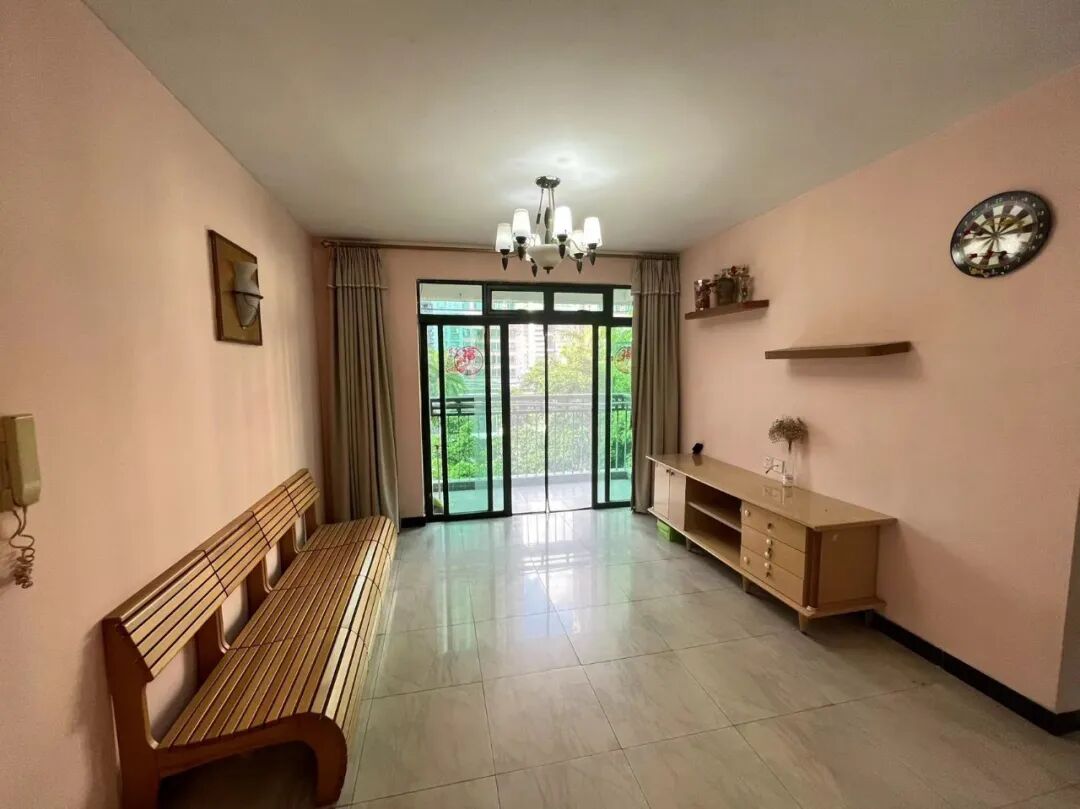 天河北总价790万两房 |  金海花园，76平两房，近地铁、诚心出售！