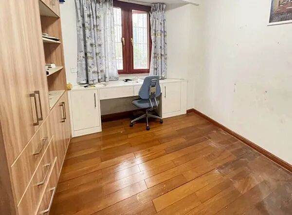 天河北820万三房 | 太阳广场，115平三房，双地铁带学位，诚心出售