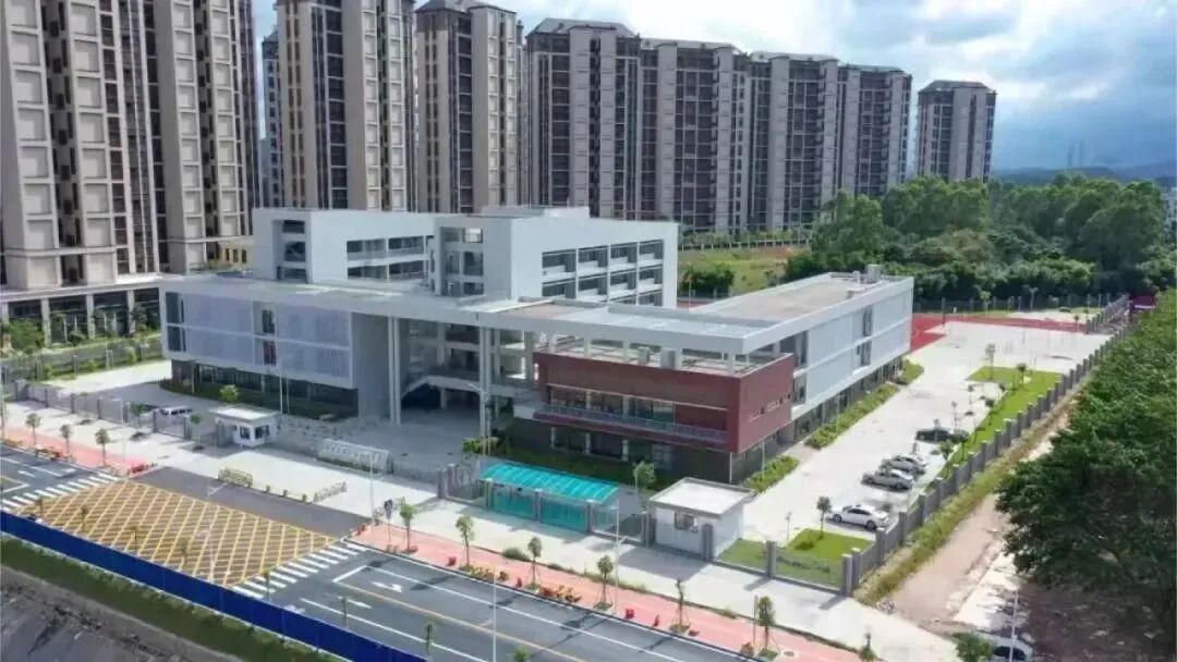 中建凤榕台*付35万，总价110万买三房两卫！