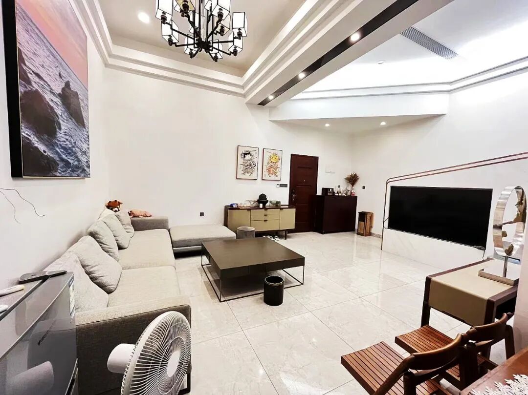 天河北总价1380万四房 | 嘉怡苑，115平精装大四房，私家平台花园