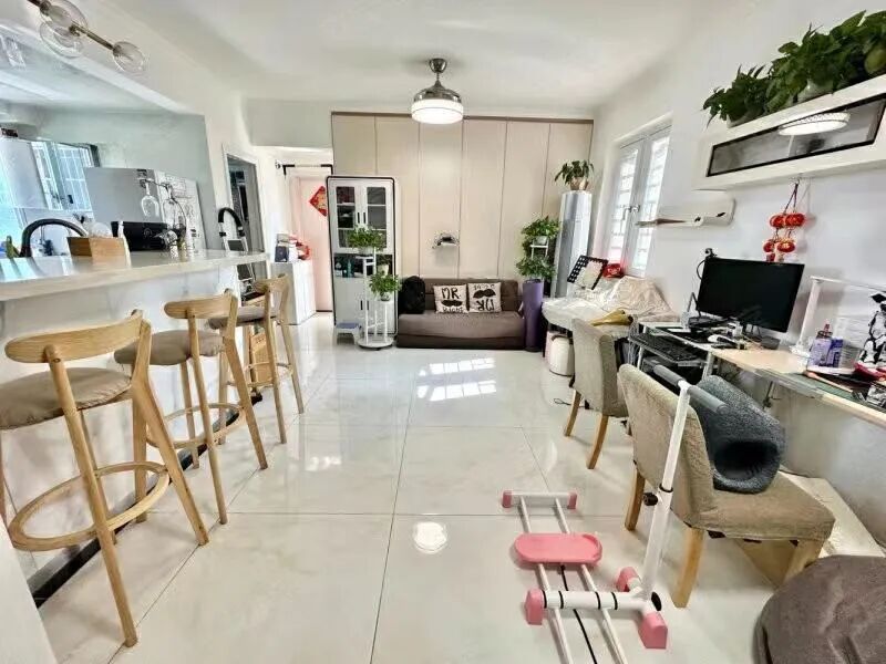 天河北总价560万 | 金碧翡翠华庭，70平，花园小区、管理好、业主急售！