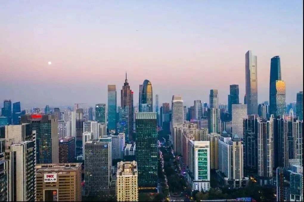 广州海珠别墅中冶逸璟公馆约230㎡低密别墅！