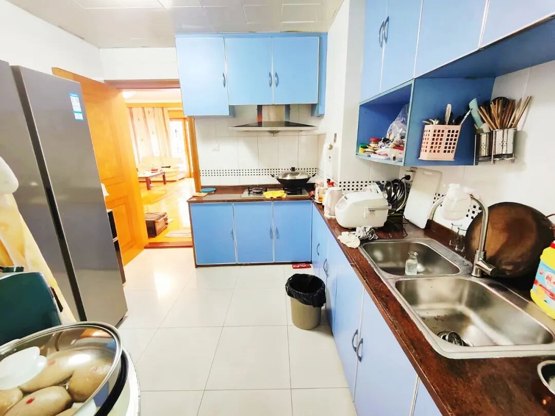 天河北总价1200万四房 |  天翔花园，165平大四房，双阳台、近地铁