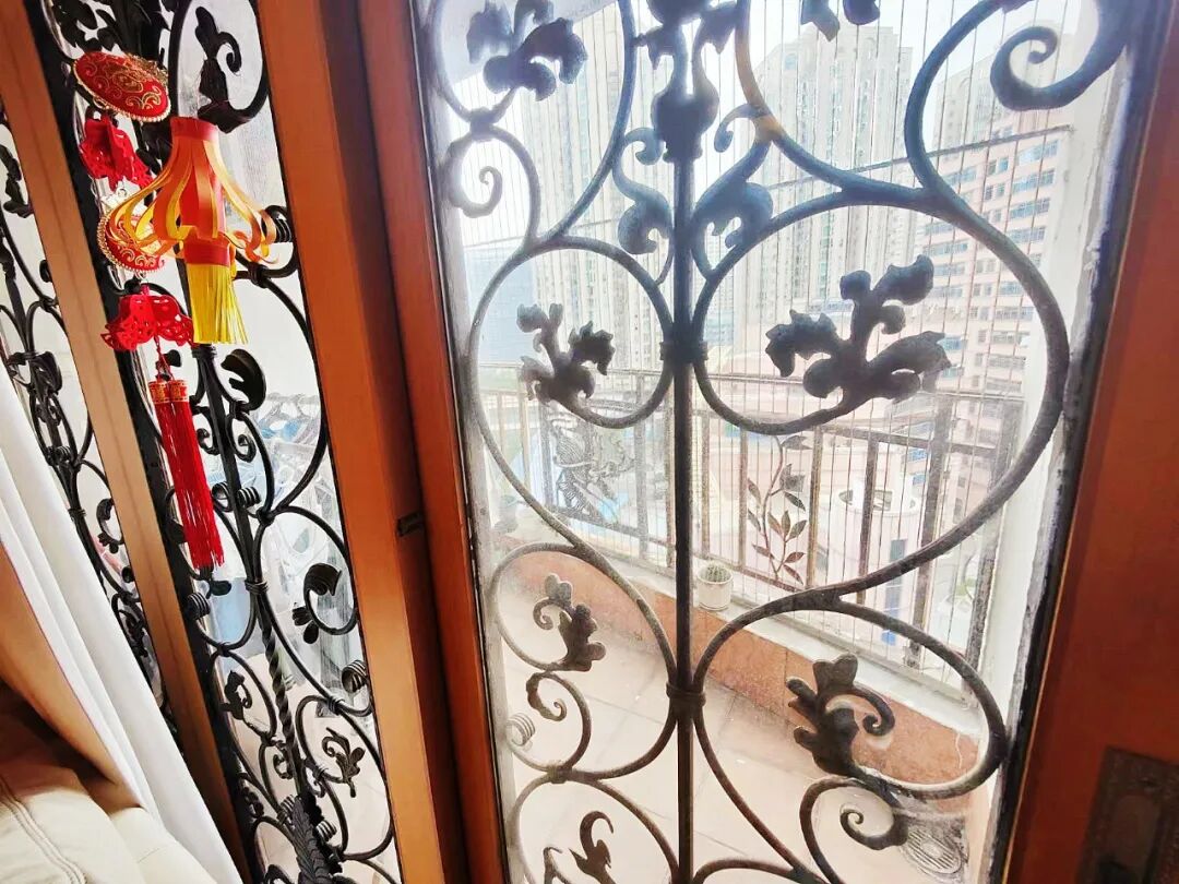 天河北总价1200万四房 |  天翔花园，165平大四房，双阳台、近地铁