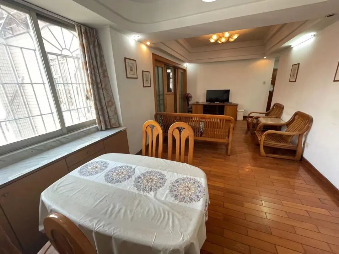 天河北总价750万 | 华天国际广场，100平，楼龄新、户型靓、即买即入住！