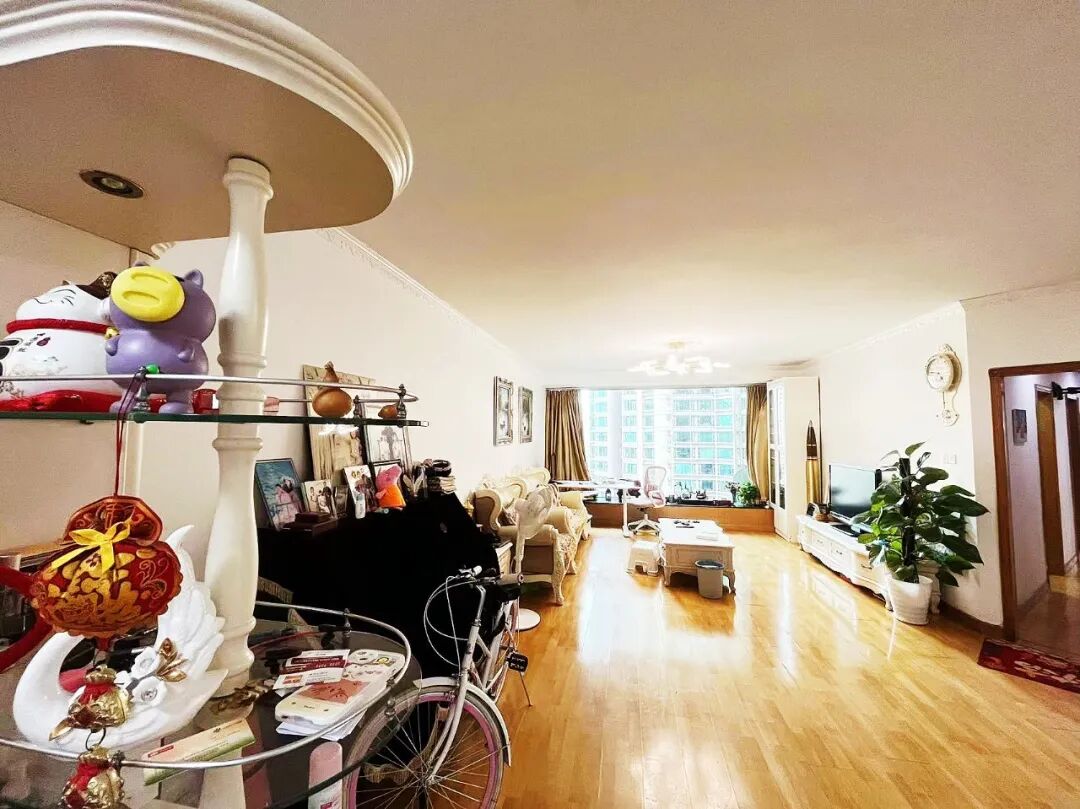 天河北总价1380万四三房 | 帝景苑，171平四房，近地铁、急售！