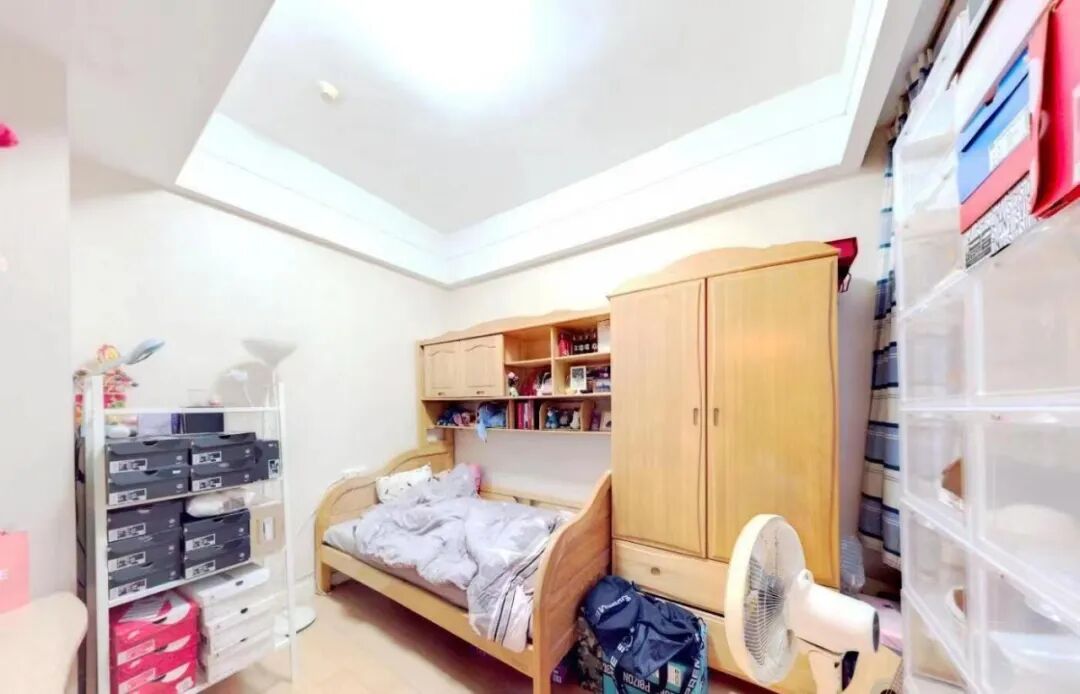 天河北总价1900万 | 瑞安创逸，200平，豪装大四房、户型方正、近地铁！