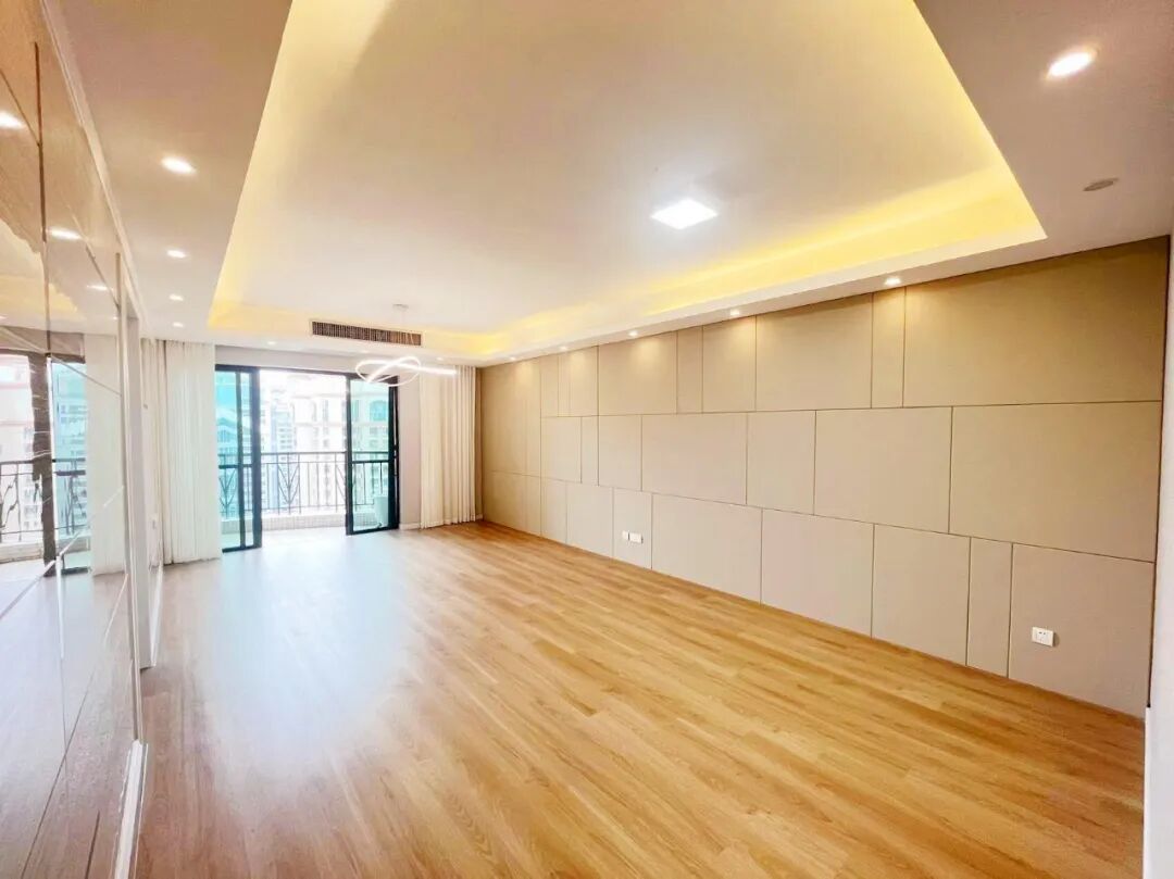 天河北二手房【芳草园】128平，总价1480万！