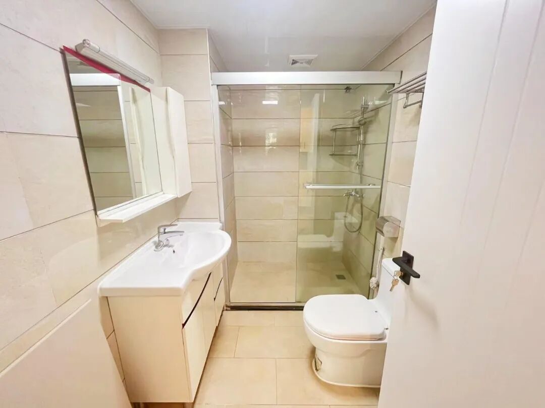 天河北二手房【芳草园】128平，总价1480万！