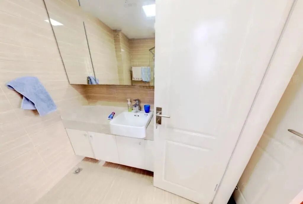 天河北二手房【名雅苑】117平，总价880万！