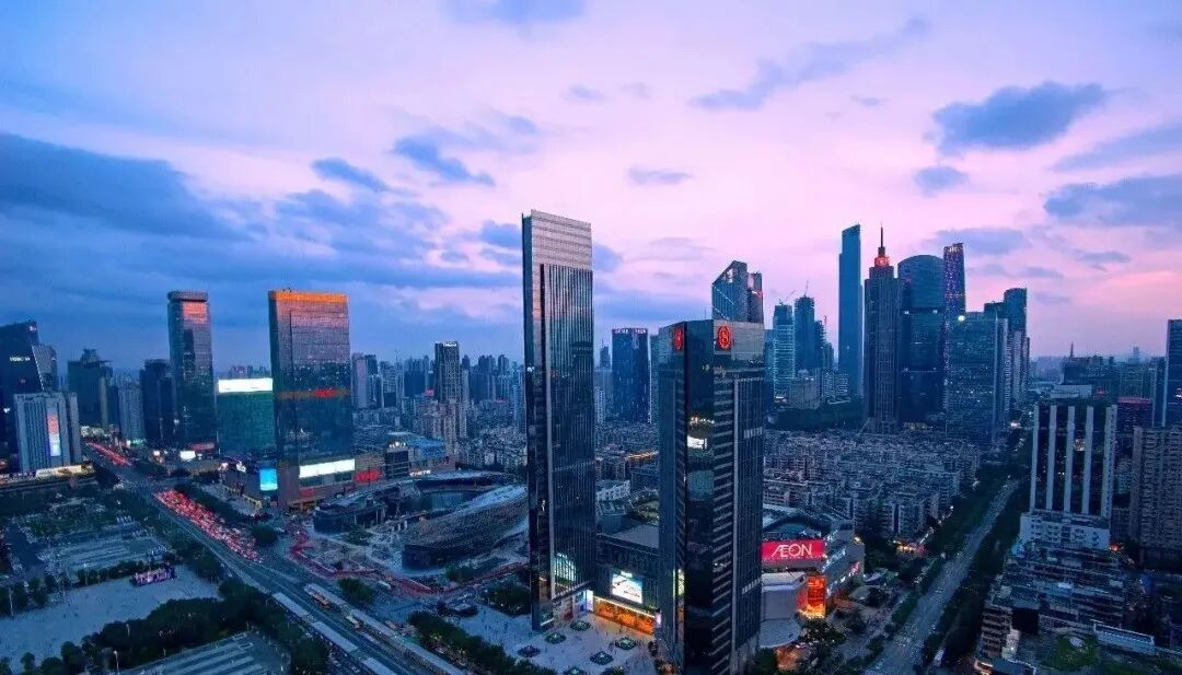 天河北二手房天文苑，次新小区，元旦推出特价单位！