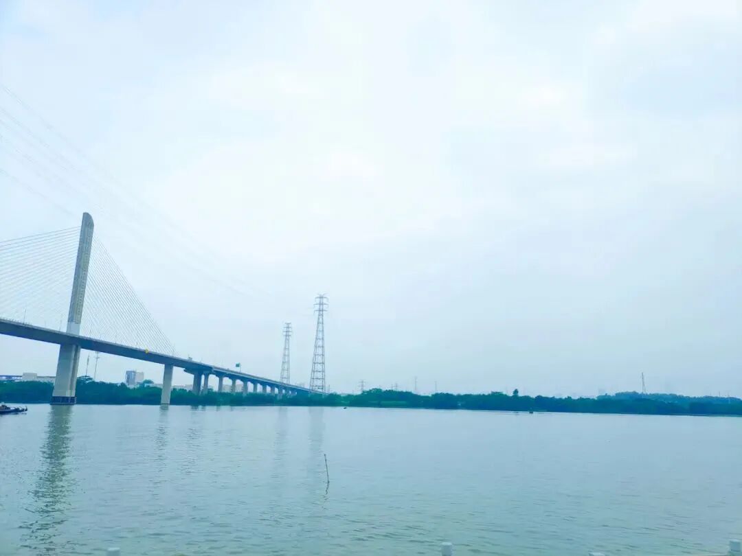 番禺奥园恒基学苑壹号，在售105-220㎡江景房！