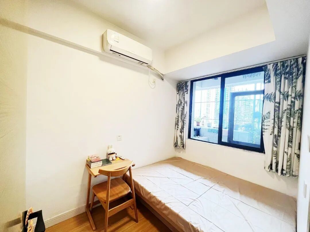 天河北总价520万 | 华天国际广场，71平，西南向大两房、无抵押、诚心出售！