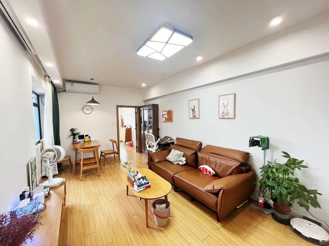 天河北总价520万 | 华天国际广场，71平，西南向大两房、无抵押、诚心出售！