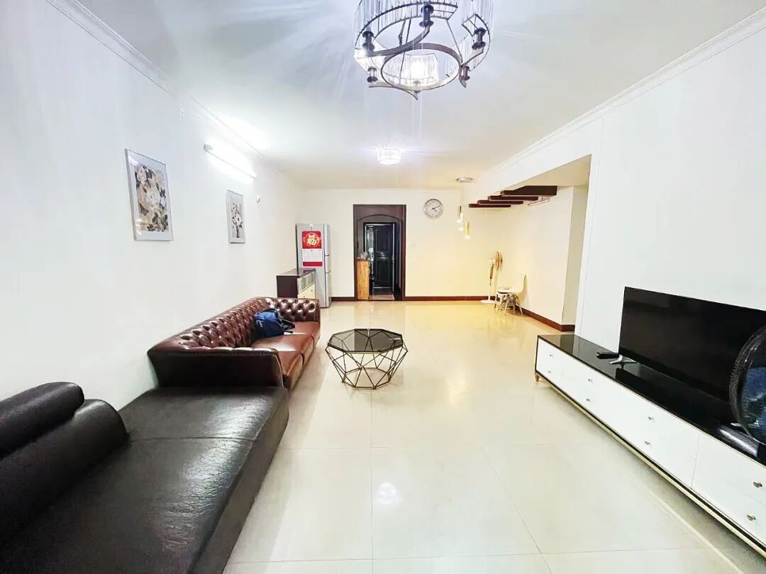 天河北总价1200万三房 |  金海花园，117平三房，近地铁、急售！