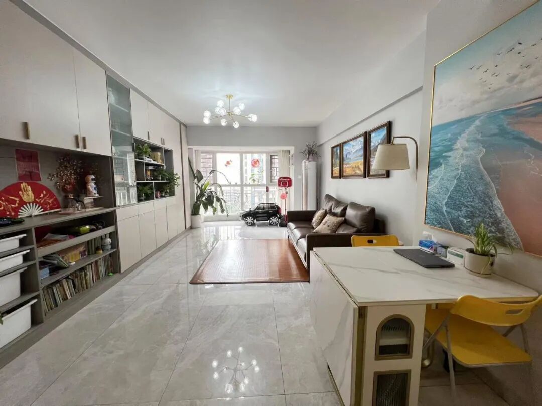 天河北总价1000万 | 鸿翔大厦，151平，近地铁、诚心放卖，价格可谈！