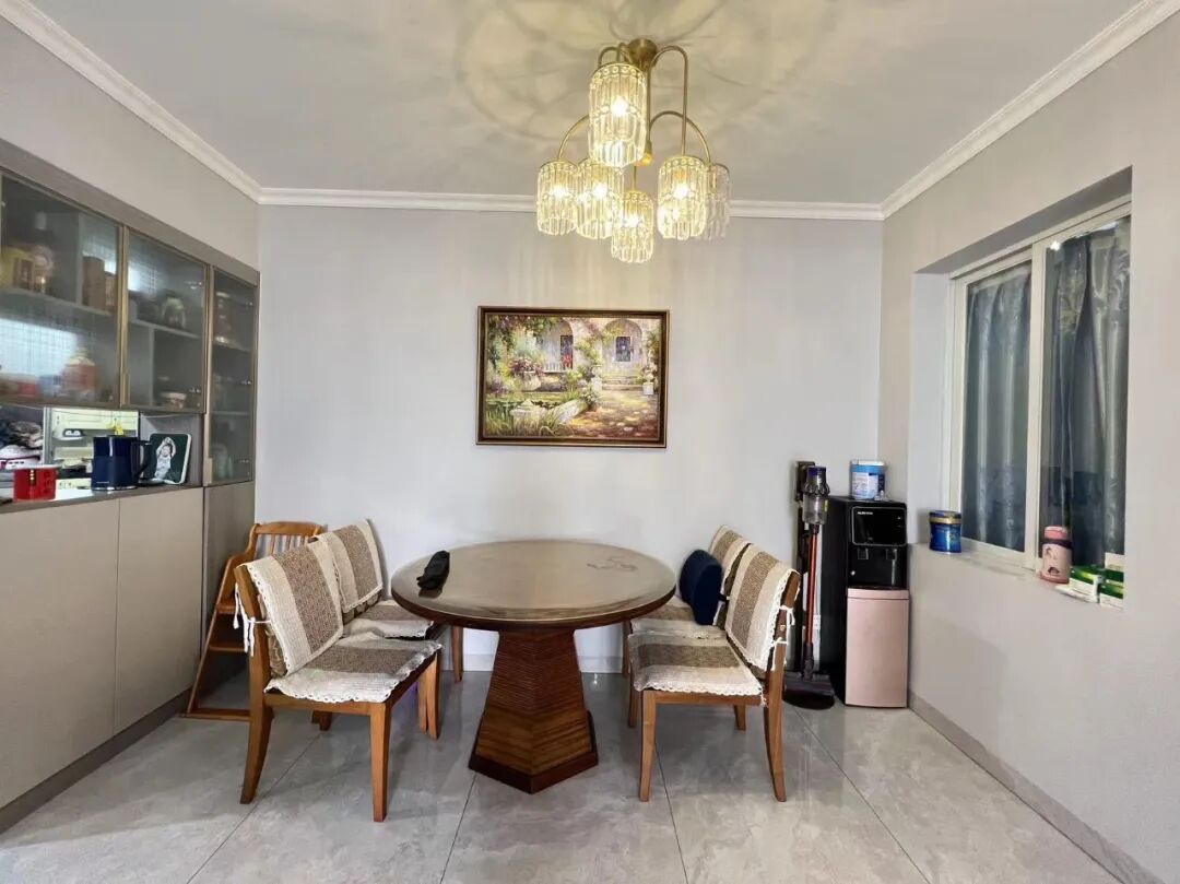 天河北总价1000万 | 鸿翔大厦，151平，近地铁、诚心放卖，价格可谈！