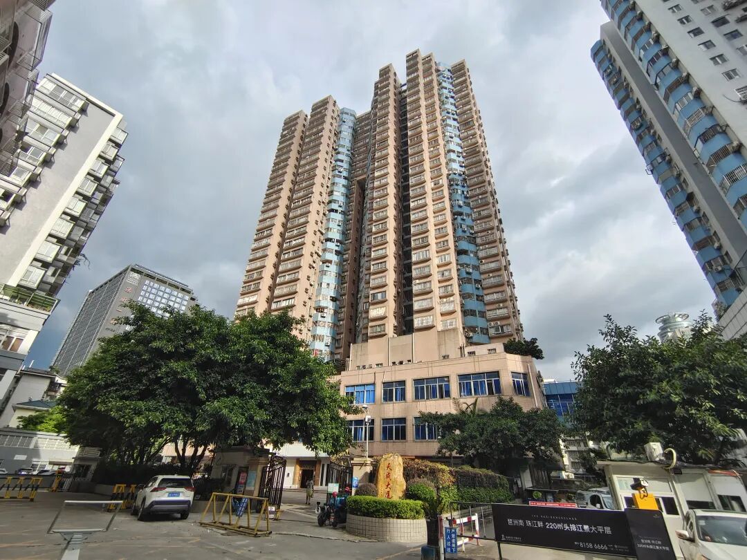 天河北二手房出售，天成大厦二手笋盘出售！