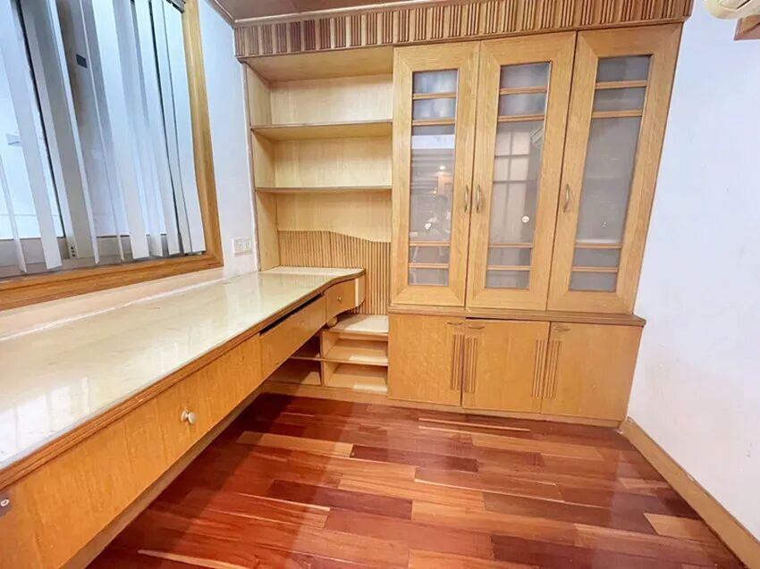 天河北总价868万四房 |  华天国际广场，120平四房，双地铁 、业主诚心出售