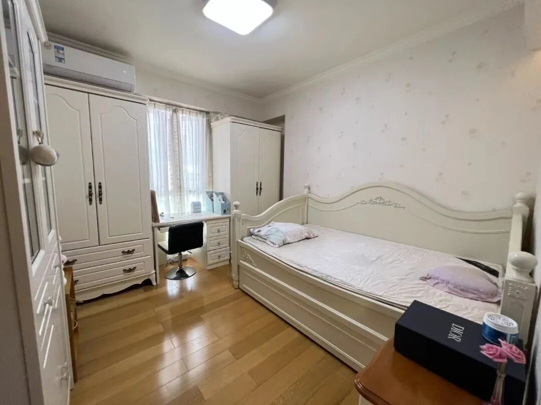 天河北总价650万 |  东方之珠花园，91平两房，产权清晰、业主急售！