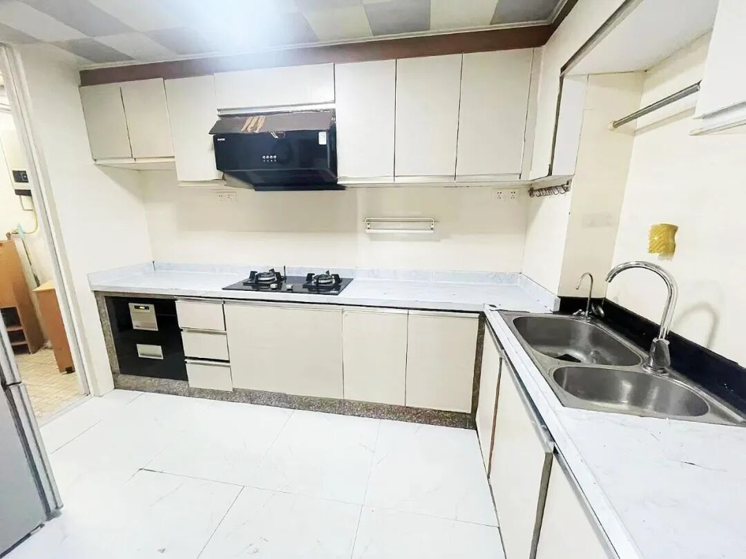 天河北总价1088万 | 伊顿18，121平大三房，高层精装三房、视野开阔、业主急售！