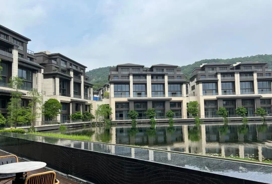 城市*【珠光云山壹号】强势来袭！210-306㎡观山大宅