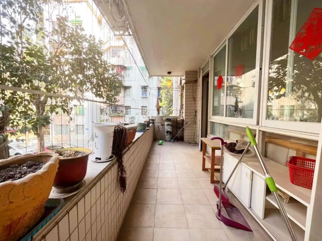 天河北总价750万 | 德荣小区，117平，花园小区、安静南向、业主急售！