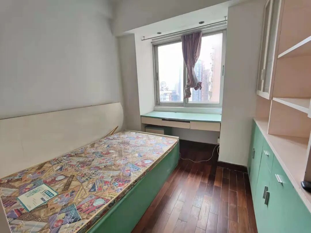 天河北总价900万三房 | 华天国际广场，118平大三房，可改四房、诚心出售