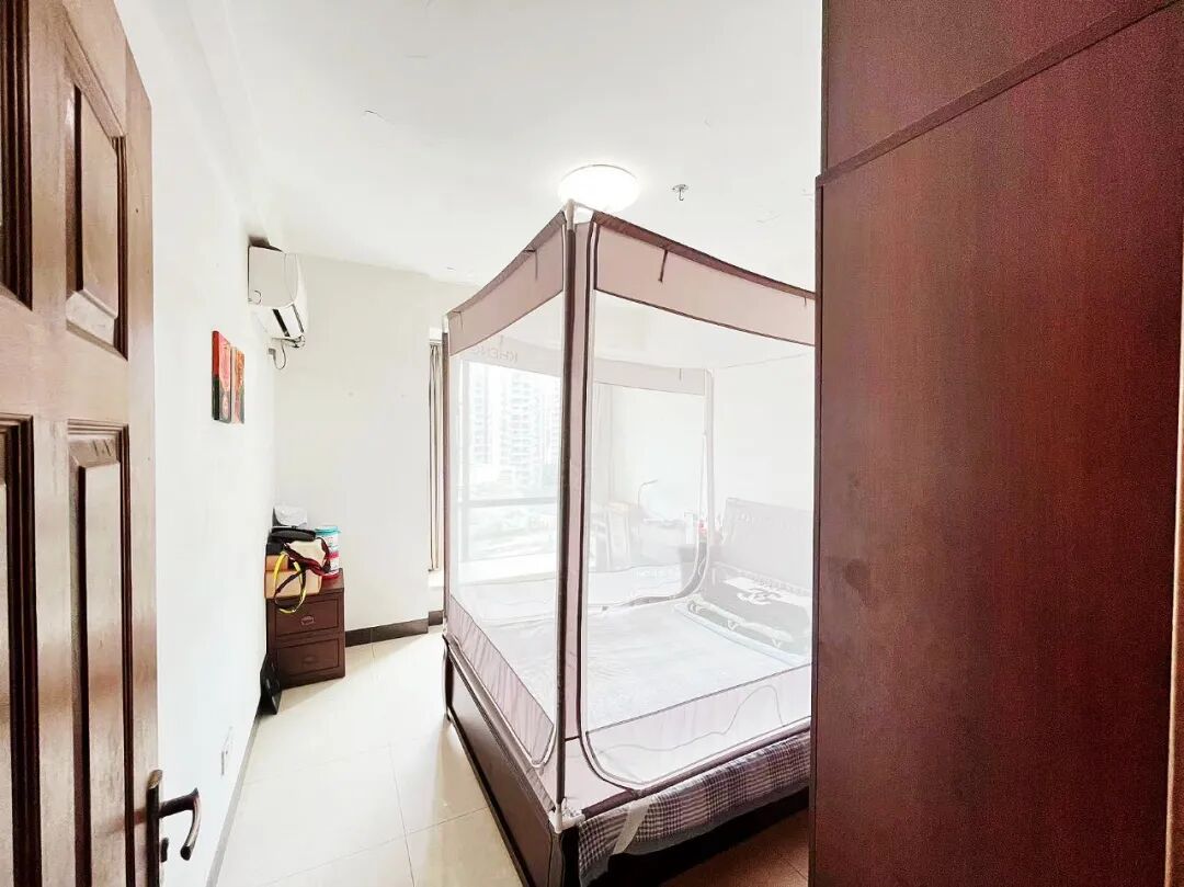 天河北总价1230万三房 | 金碧翡翠华庭，128平三房，无抵押、急售！