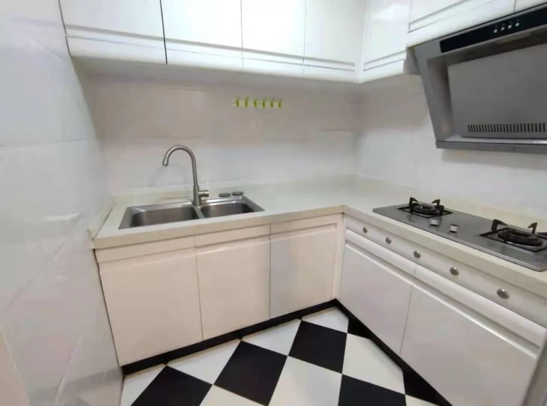 天河北总价549万 | 祥兴大厦，80平三房，无抵押，业主急售！