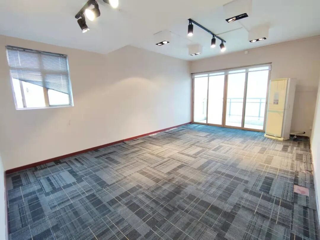 天河北总价1300万四房 | 天寿大厦，171平四房，双阳台、管理好！