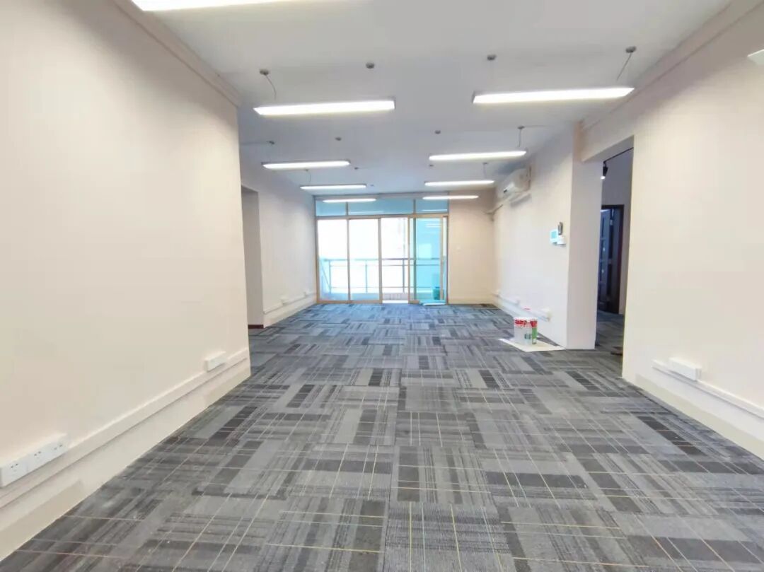 天河北总价1300万四房 | 天寿大厦，171平四房，双阳台、管理好！