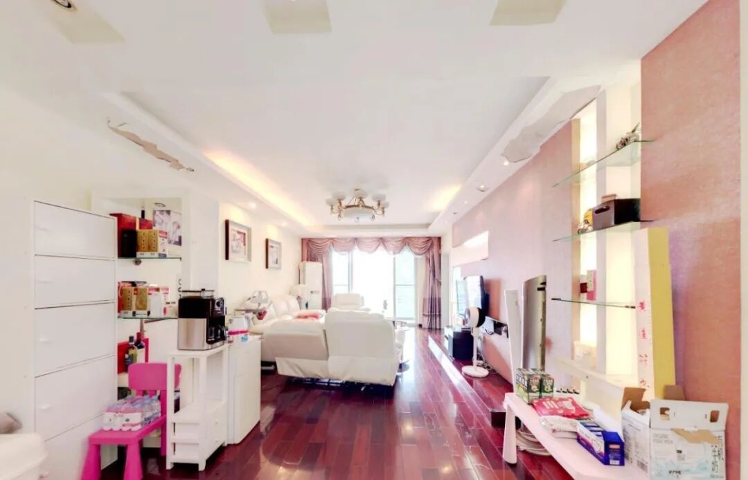 天河北总价1225万三房 | 伊顿18，129平精装大三房，户型方正采光好