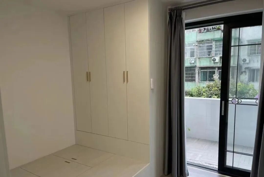 天河北刚需二手房，光华大厦南向3房，华阳小学学位房！