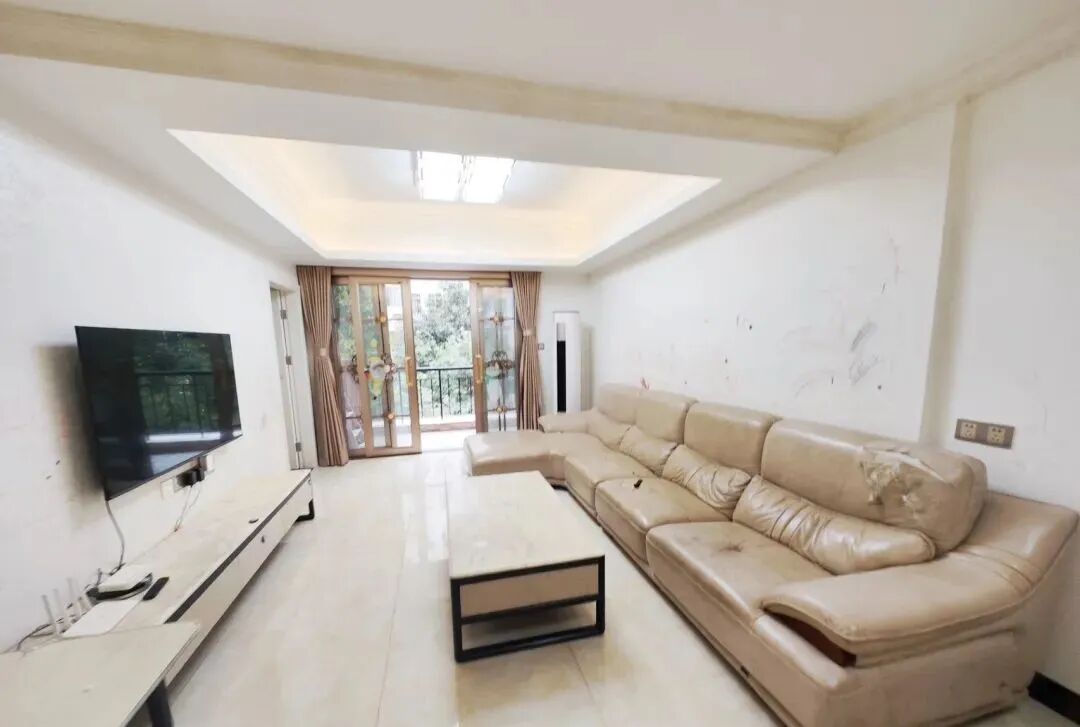 天河北二手房【龙口花苑】116平，总价970万！