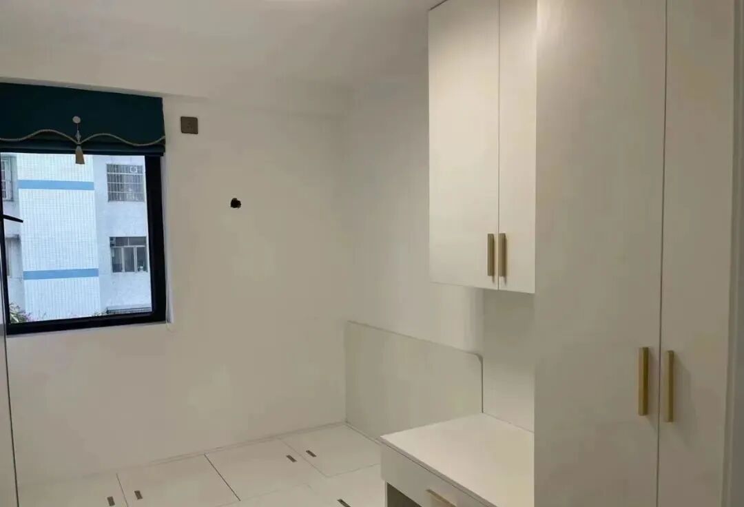 天河北刚需二手房，光华大厦南向3房，华阳小学学位房！