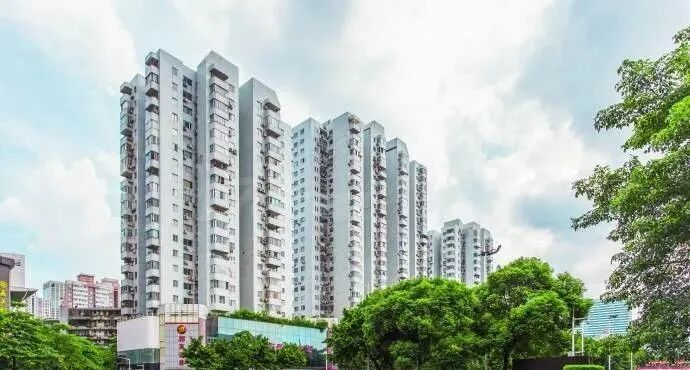 天河北刚需二手房，光华大厦南向3房，华阳小学学位房！