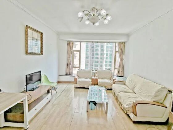 天河北总价1000万 | 帝景苑，113平，南向三房、厅出阳台、通风采光非常好！