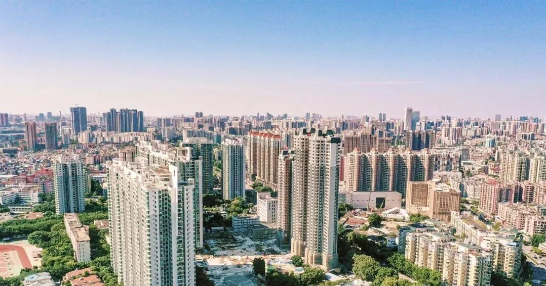 海珠湾壹号仅68席，地段、配套和*江景加持！