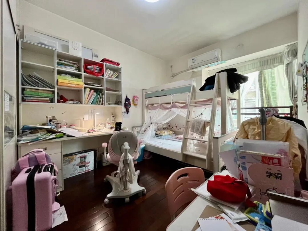 天河北总价1400万 | 芳草园，126平三房，花园小区，业主急售！