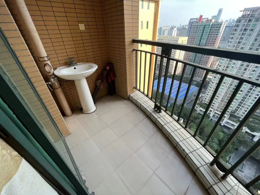 天河北总价820万 |  协和新世界，77平两房，视野开阔，业主急售！