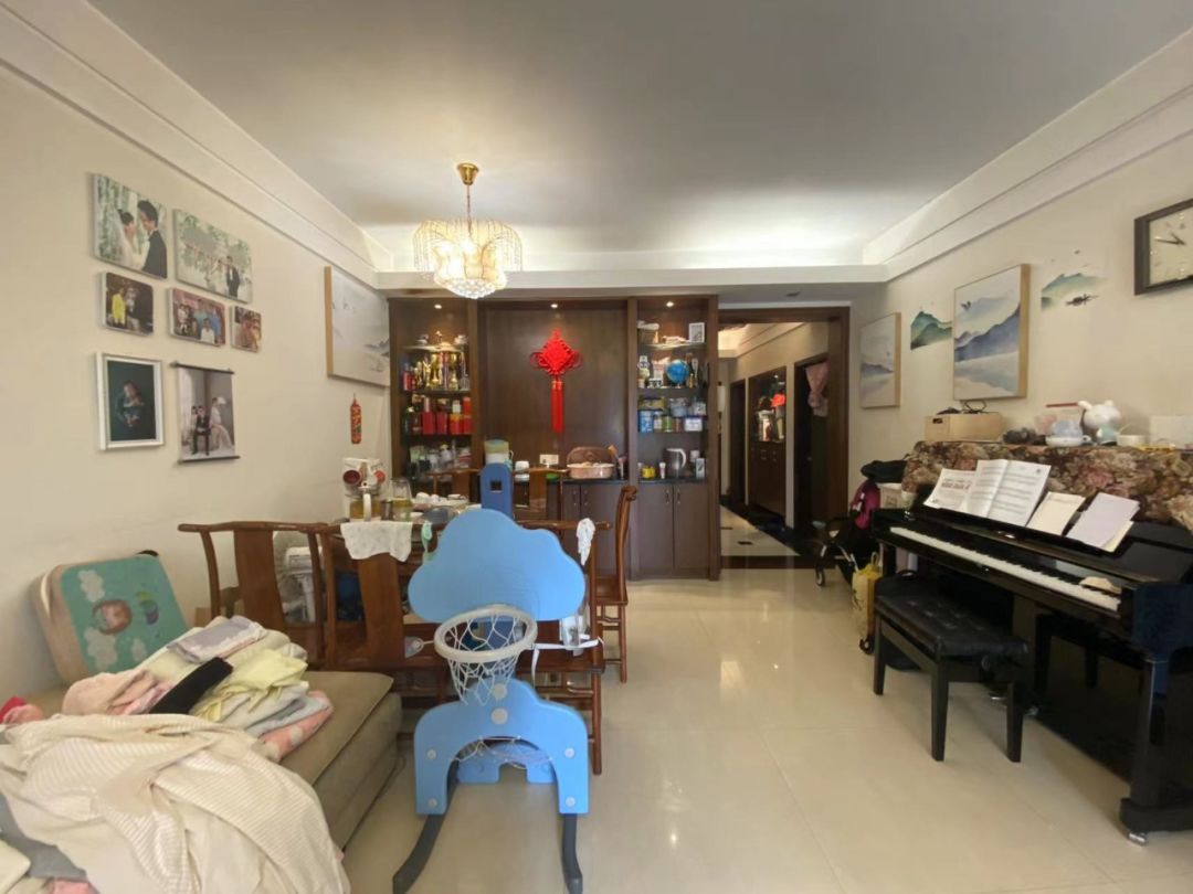 天河北总价1400万 | 芳草园，126平三房，花园小区，业主急售！